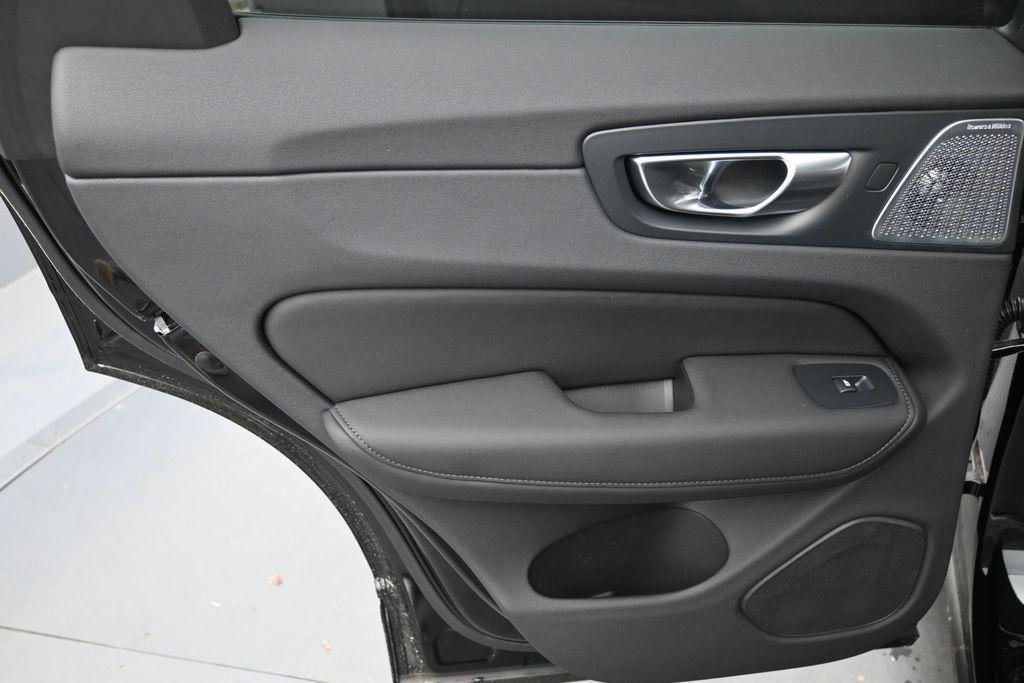 new 2026 Volvo XC60 Plug-In Hybrid car