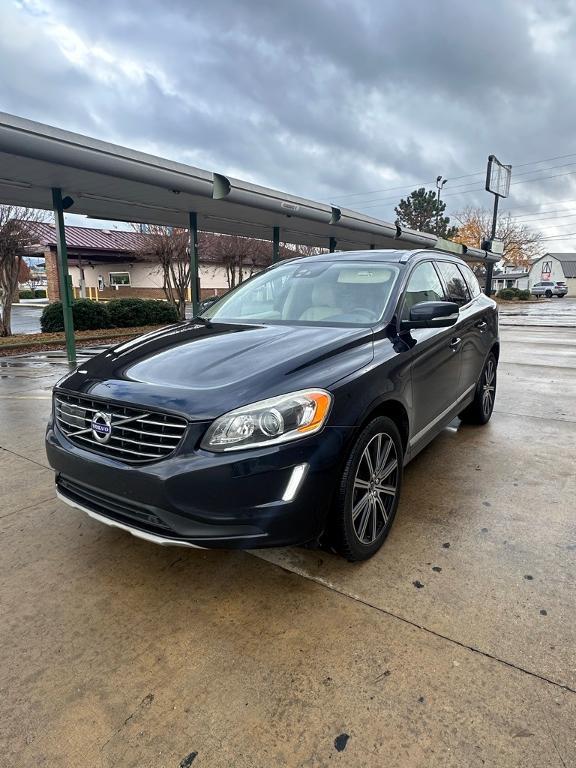 used 2016 Volvo XC60 car, priced at $10,498