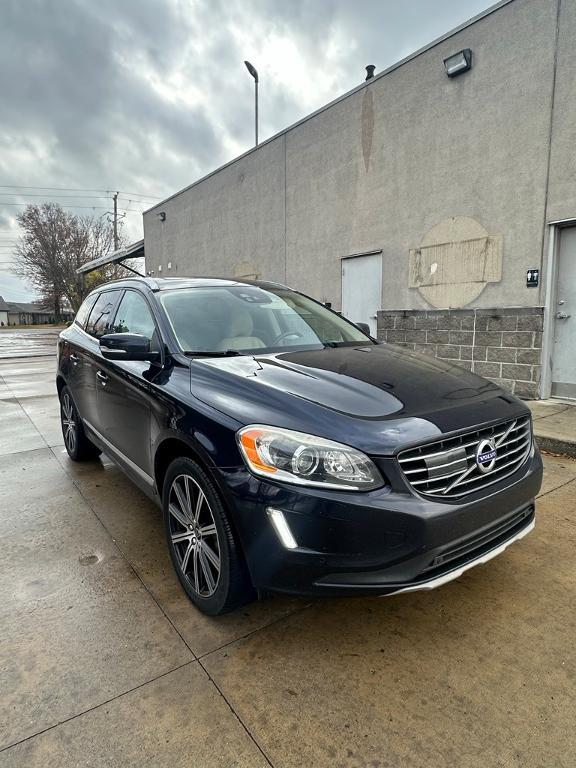 used 2016 Volvo XC60 car, priced at $10,498