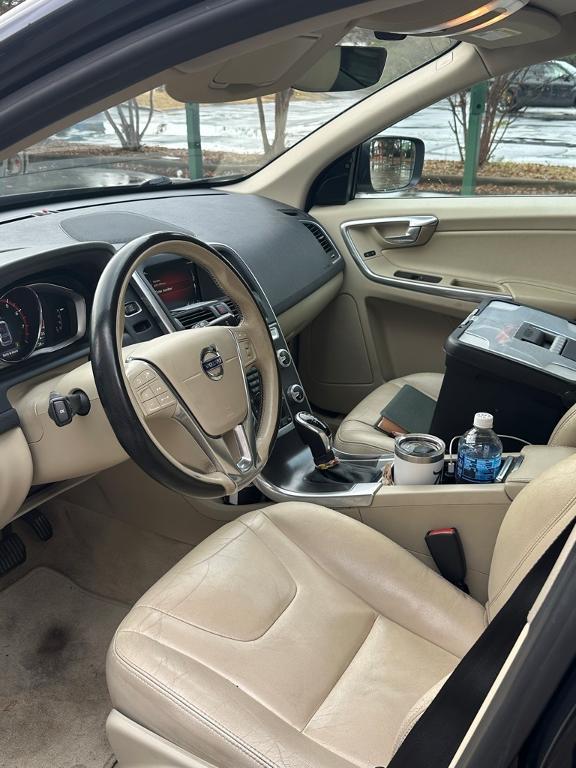 used 2016 Volvo XC60 car, priced at $10,498