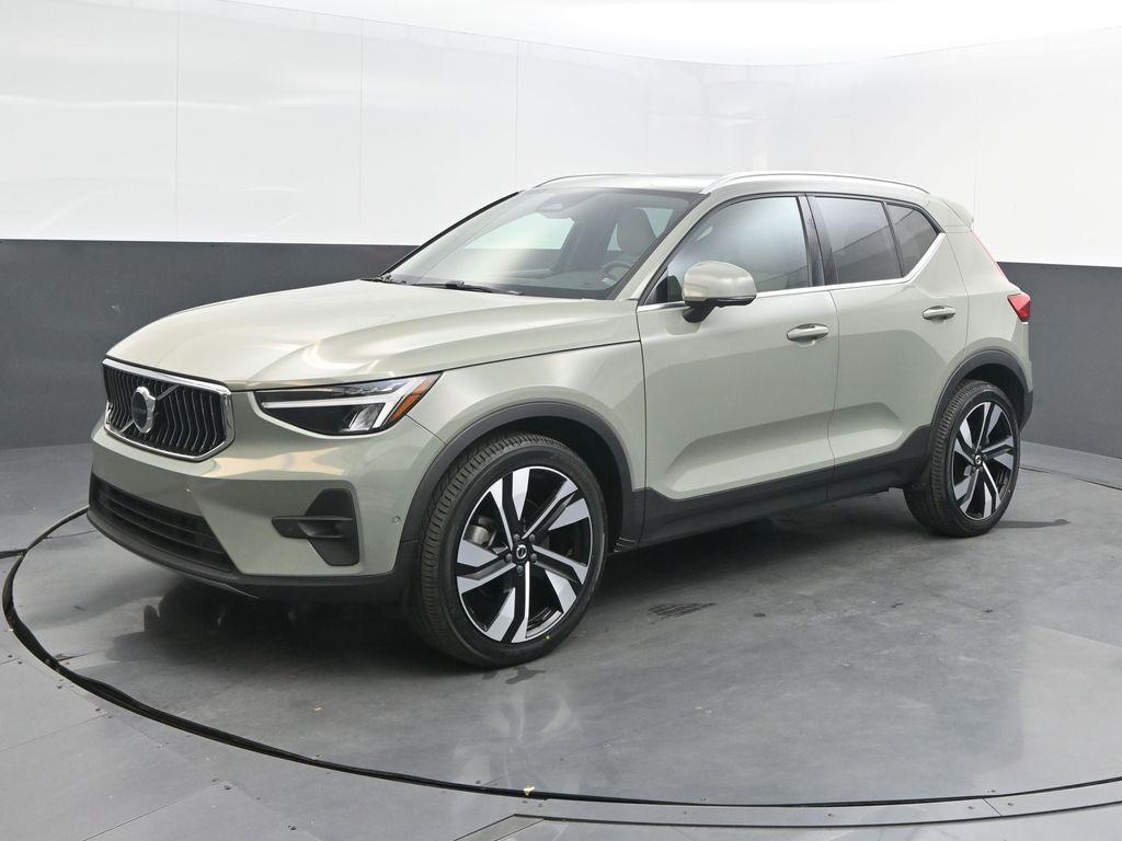 used 2023 Volvo XC40 car, priced at $31,997