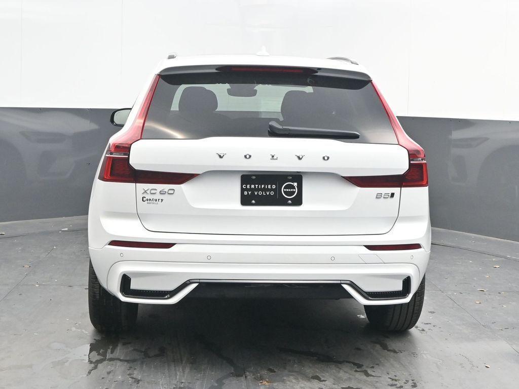 new 2026 Volvo XC60 car, priced at $50,995