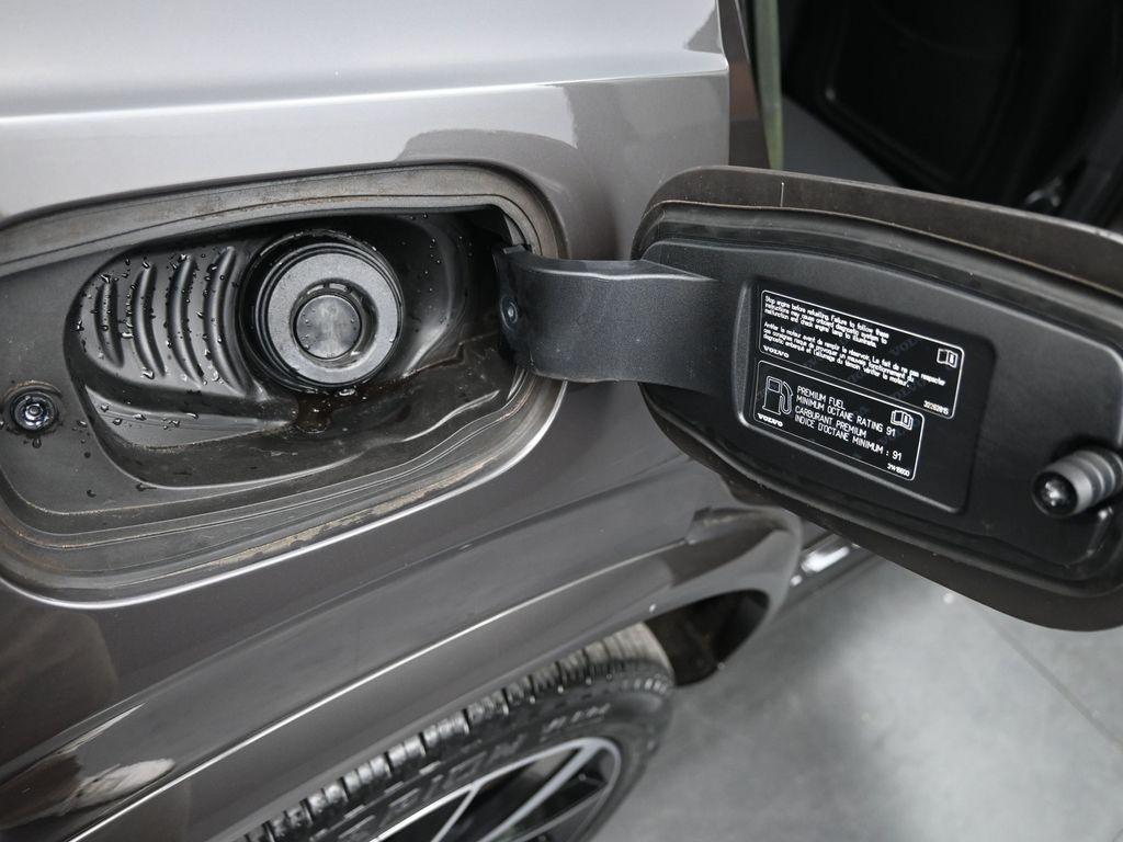 used 2023 Volvo XC90 car, priced at $43,298