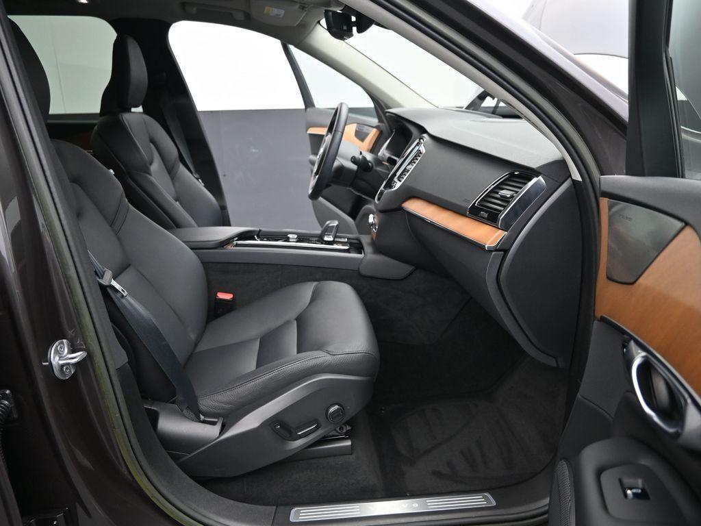 used 2023 Volvo XC90 car, priced at $43,298