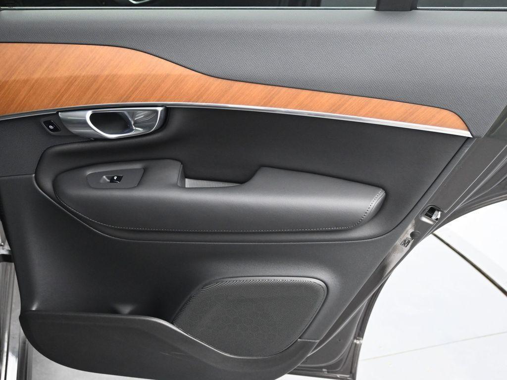 used 2023 Volvo XC90 car, priced at $43,298