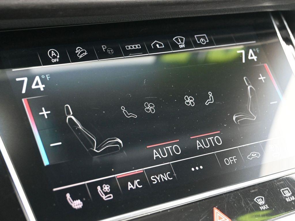 used 2024 Audi Q7 car, priced at $50,998