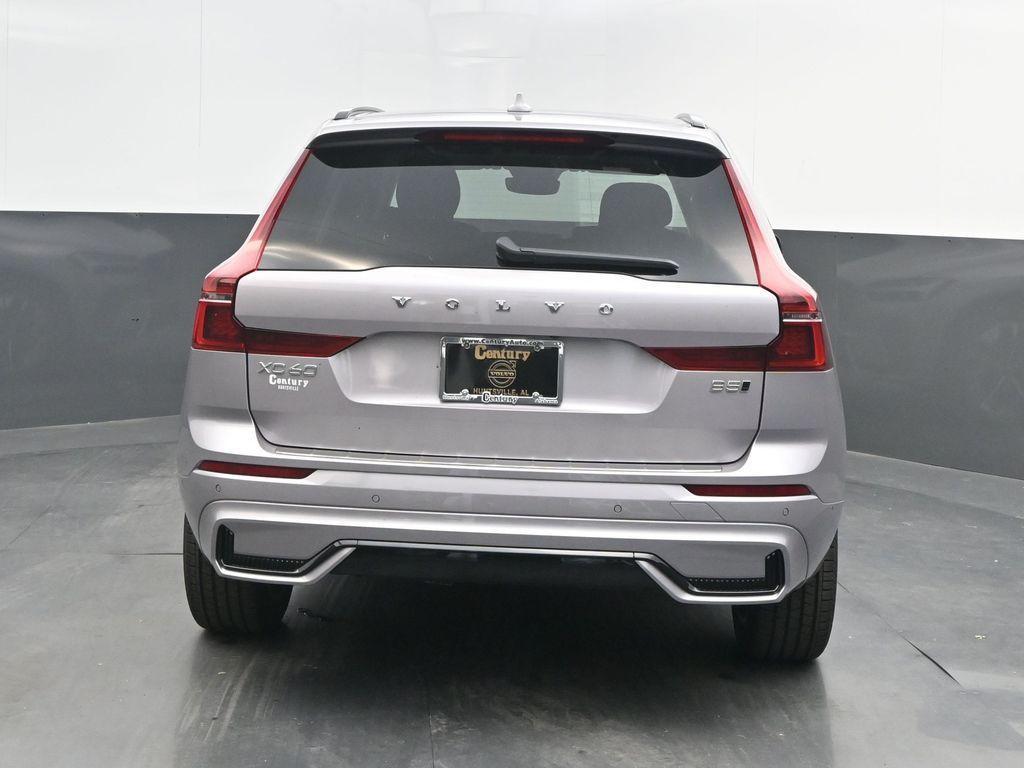new 2026 Volvo XC60 car, priced at $55,985