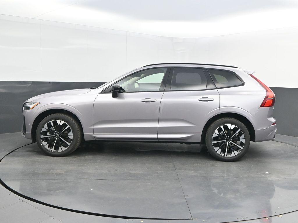 new 2026 Volvo XC60 car, priced at $55,985