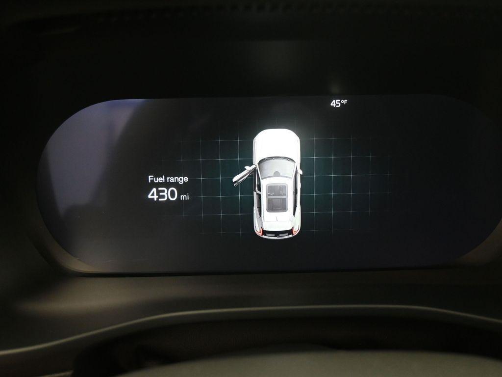 used 2025 Volvo XC40 car, priced at $33,998