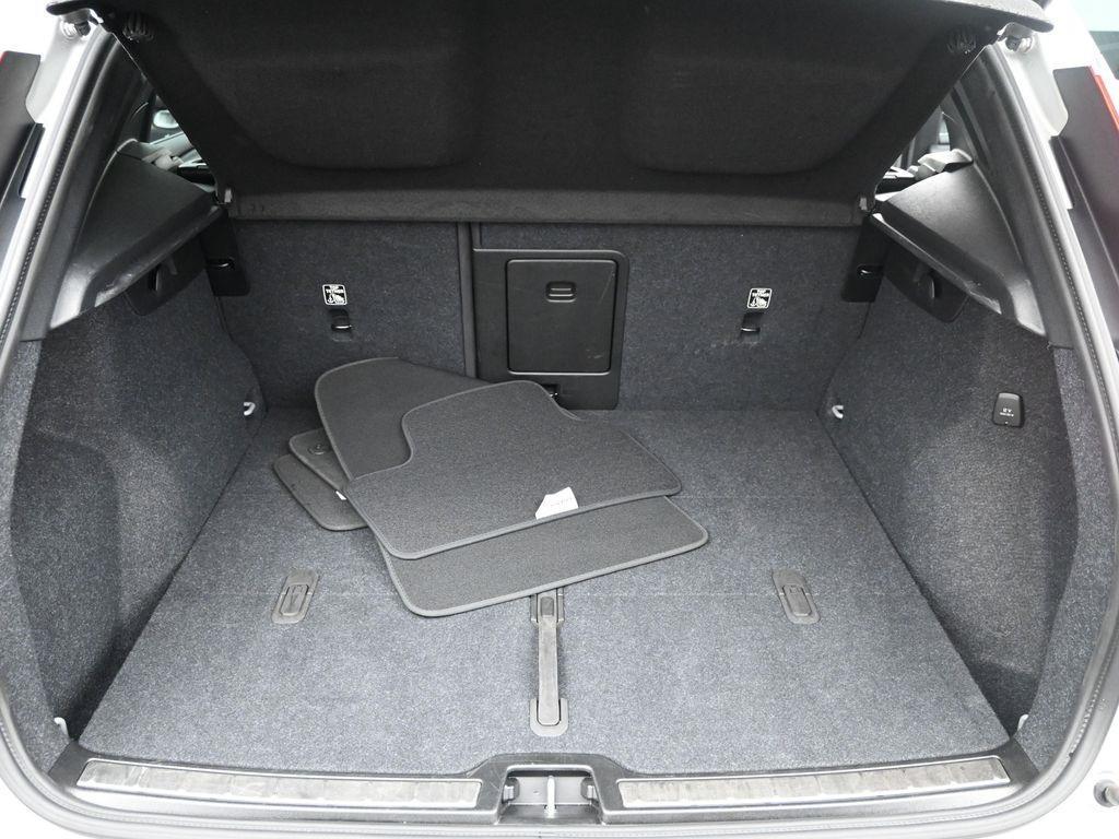 used 2025 Volvo XC40 car, priced at $33,998