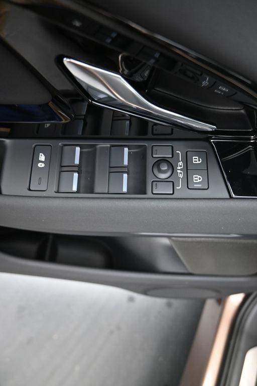 new 2026 Land Rover Range Rover Evoque car, priced at $62,345