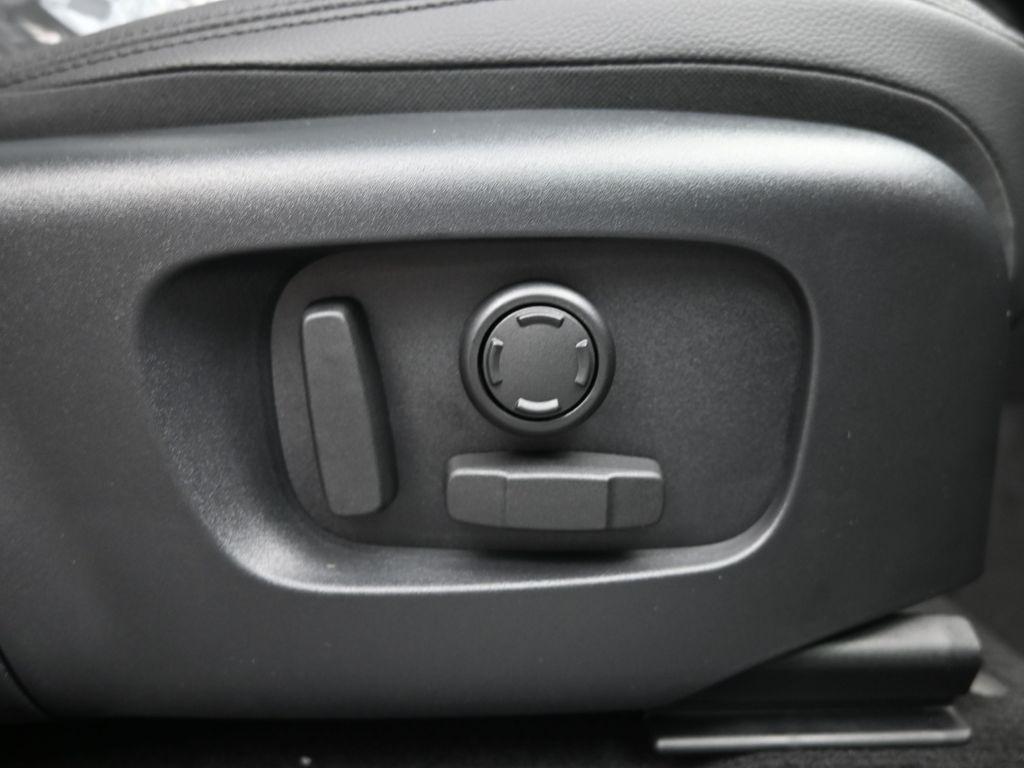 new 2026 Land Rover Range Rover Evoque car, priced at $62,345