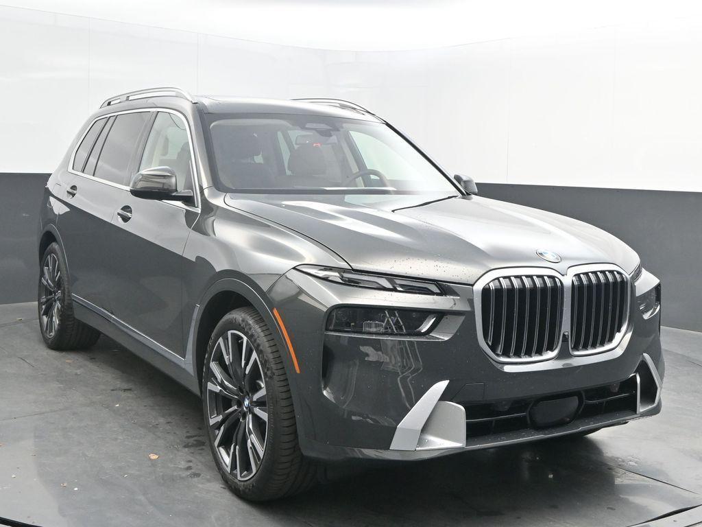new 2026 BMW X7 car, priced at $100,680