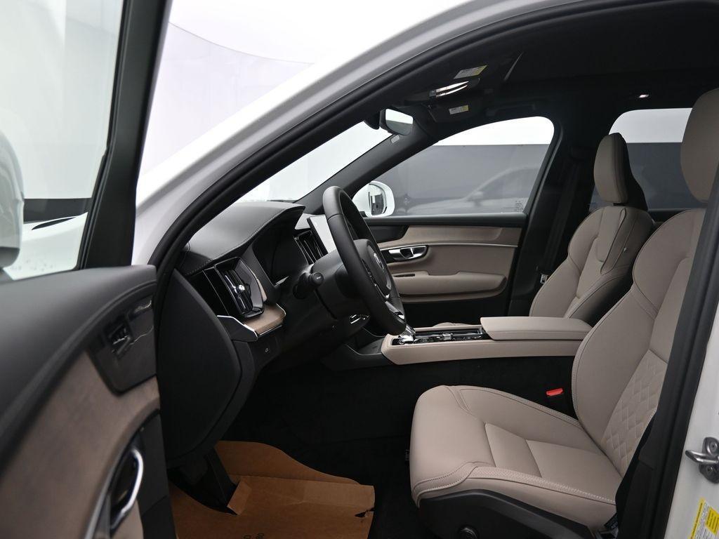 new 2026 Volvo XC90 car, priced at $70,895