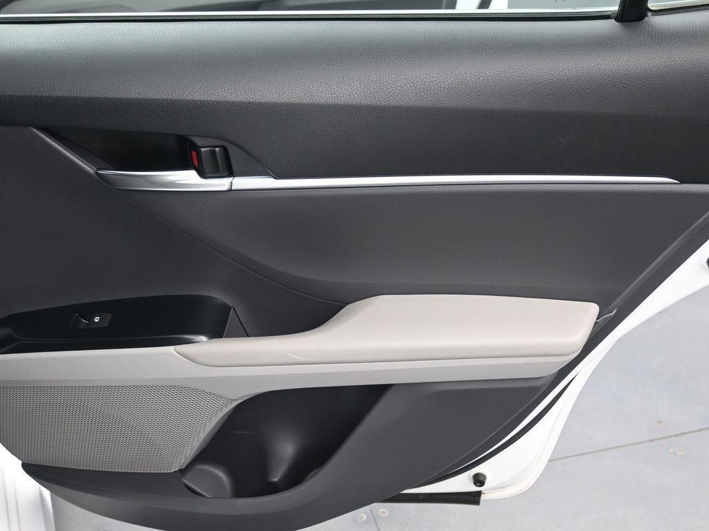 2019 White Toyota Camry
