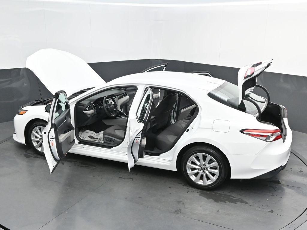 2019 White Toyota Camry