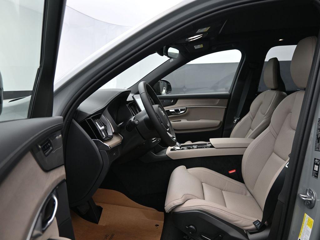 new 2026 Volvo XC90 car, priced at $75,575