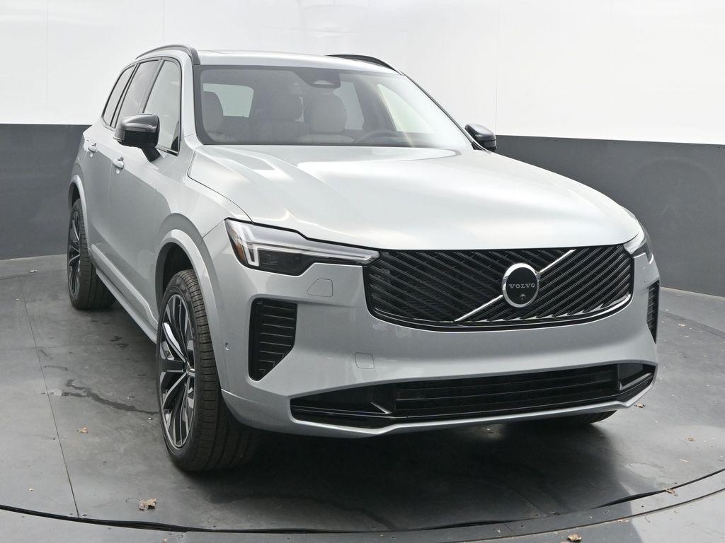 new 2026 Volvo XC90 car, priced at $75,575