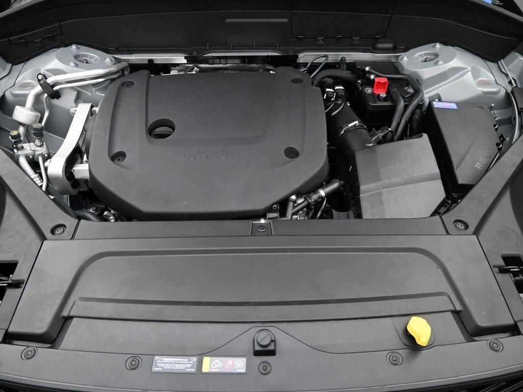 new 2026 Volvo XC90 car, priced at $75,575