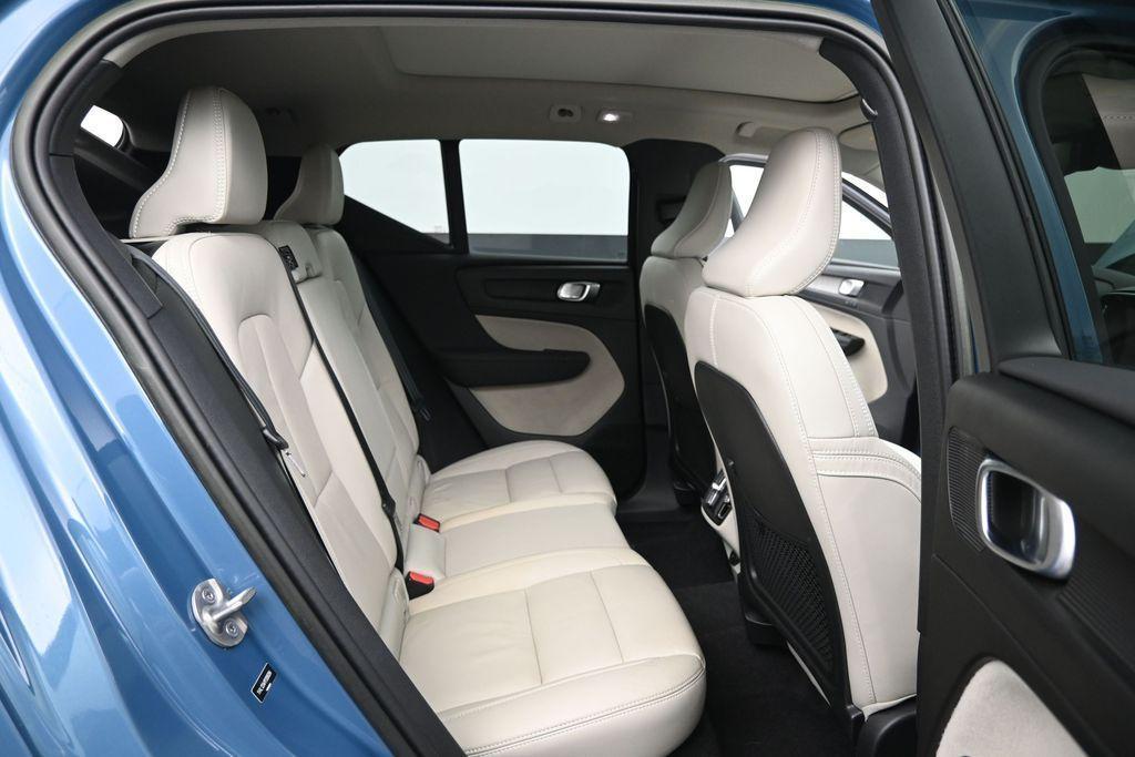 used 2023 Volvo XC40 car, priced at $32,998