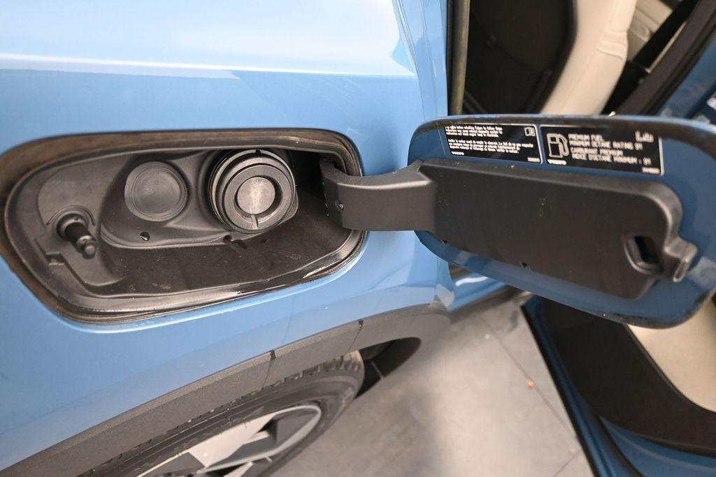 used 2023 Volvo XC40 car, priced at $32,998