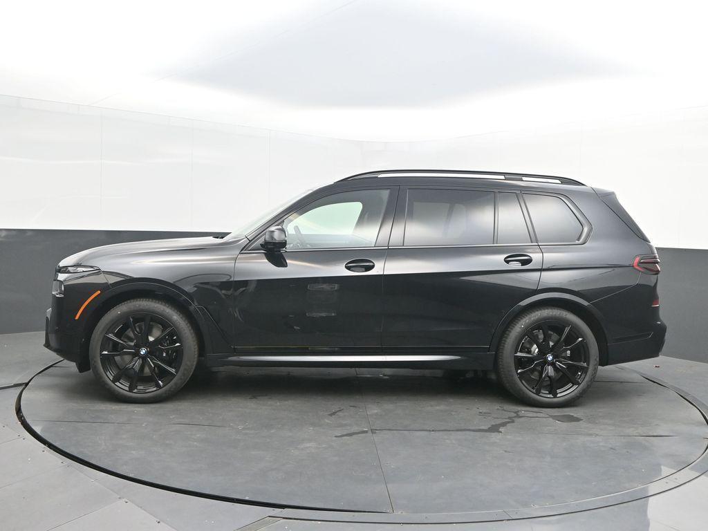 new 2026 BMW X7 car, priced at $101,110