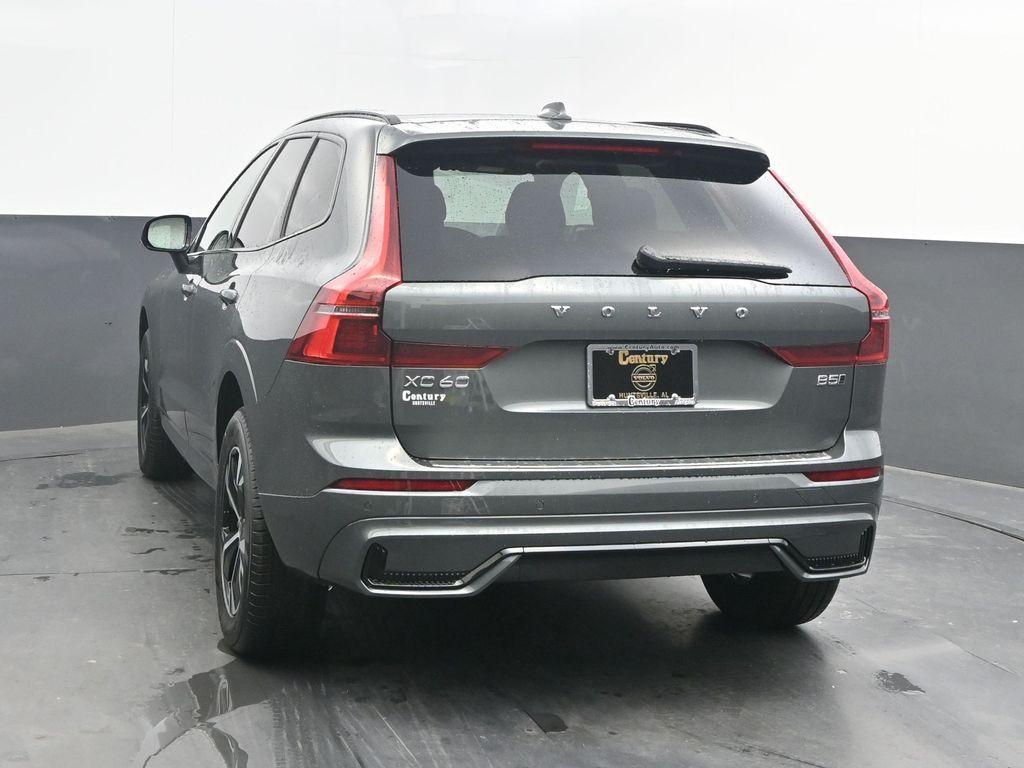 new 2026 Volvo XC60 car, priced at $52,035