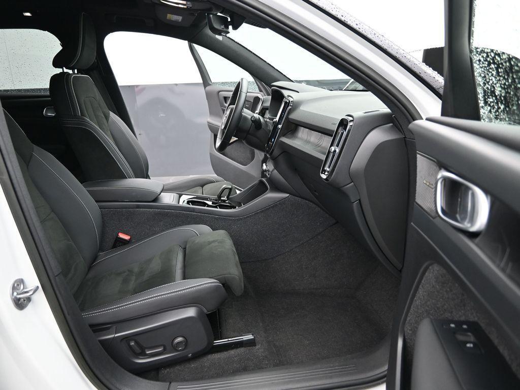 used 2023 Volvo XC40 Recharge Pure Electric car, priced at $29,998