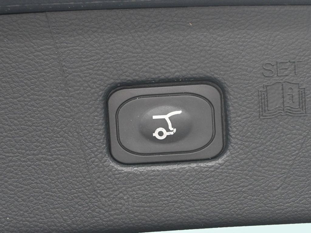 used 2021 Ford Edge car, priced at $23,599