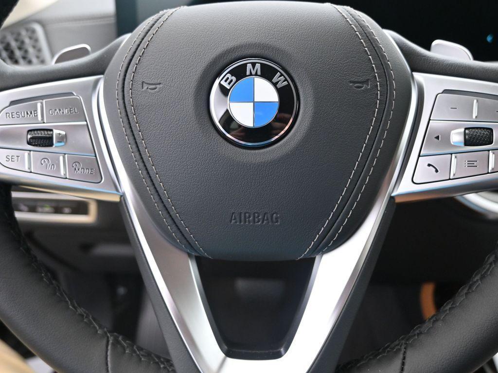 new 2026 BMW X7 car, priced at $97,710