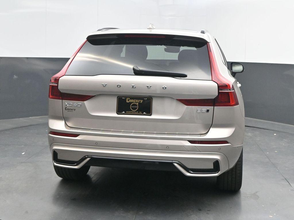 new 2026 Volvo XC60 car, priced at $57,985