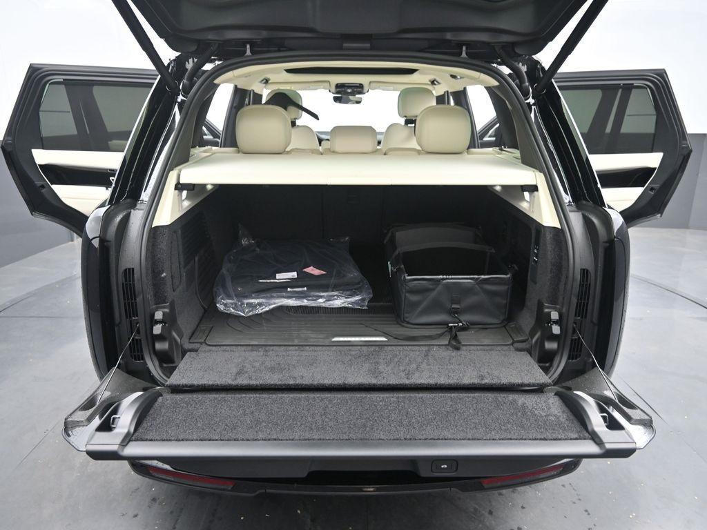 new 2025 Land Rover Range Rover car, priced at $158,650