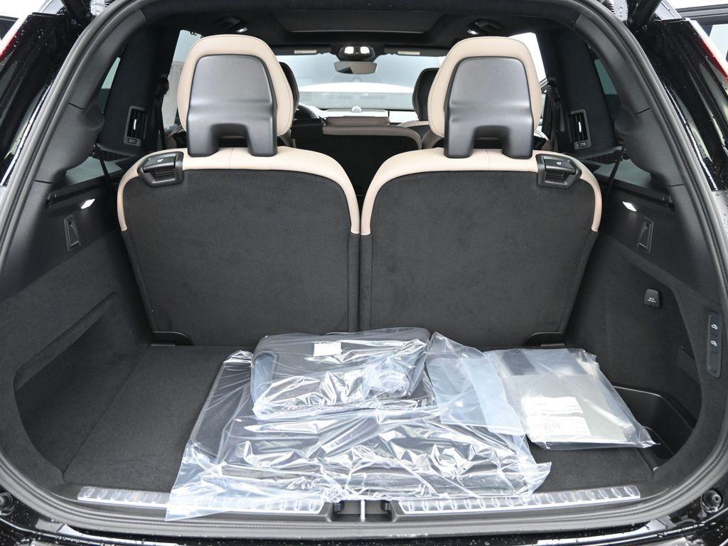 new 2026 Volvo XC90 car