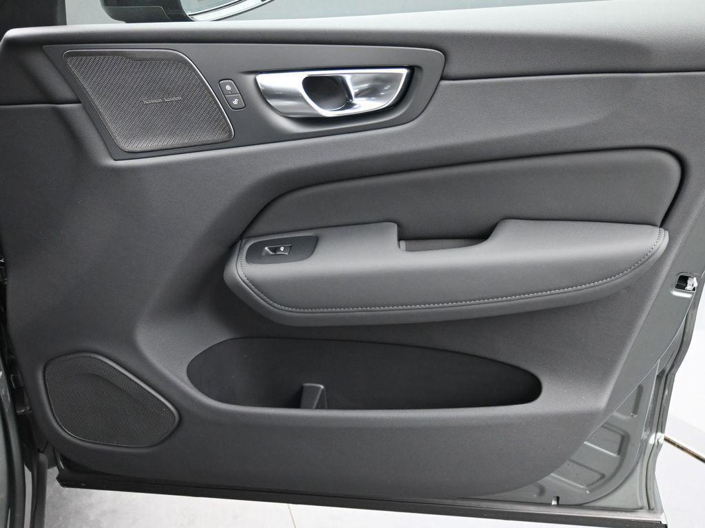 new 2026 Volvo XC60 car, priced at $58,235
