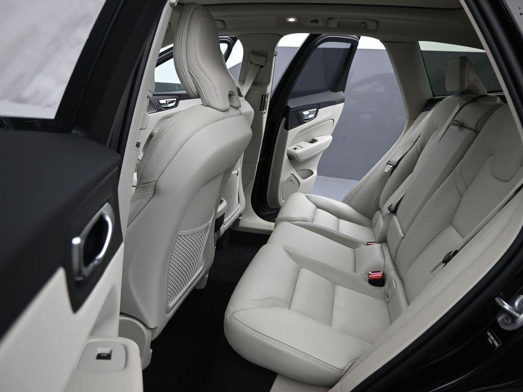 new 2026 Volvo XC60 car