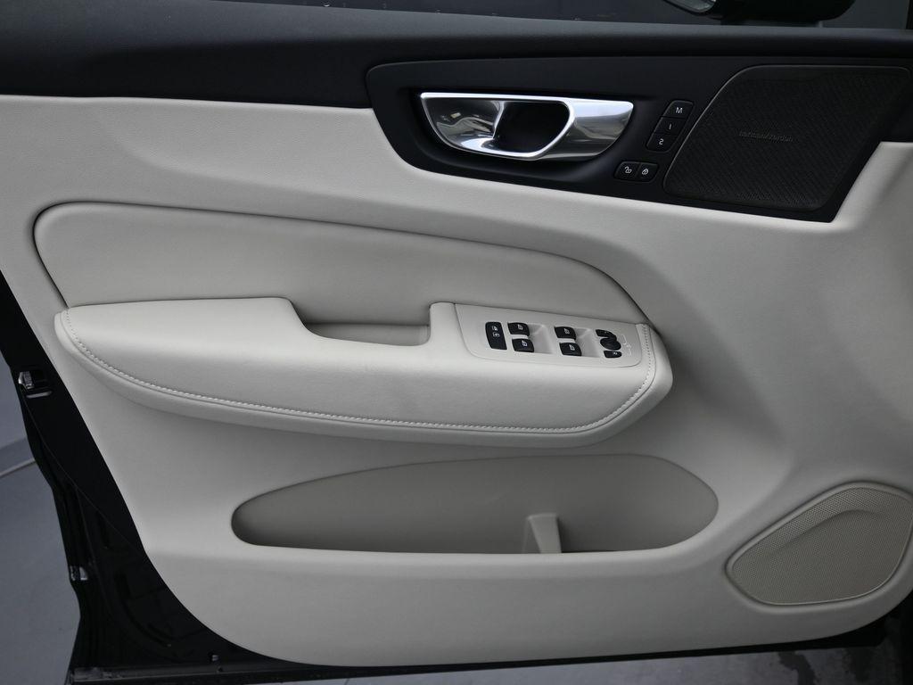 new 2026 Volvo XC60 car