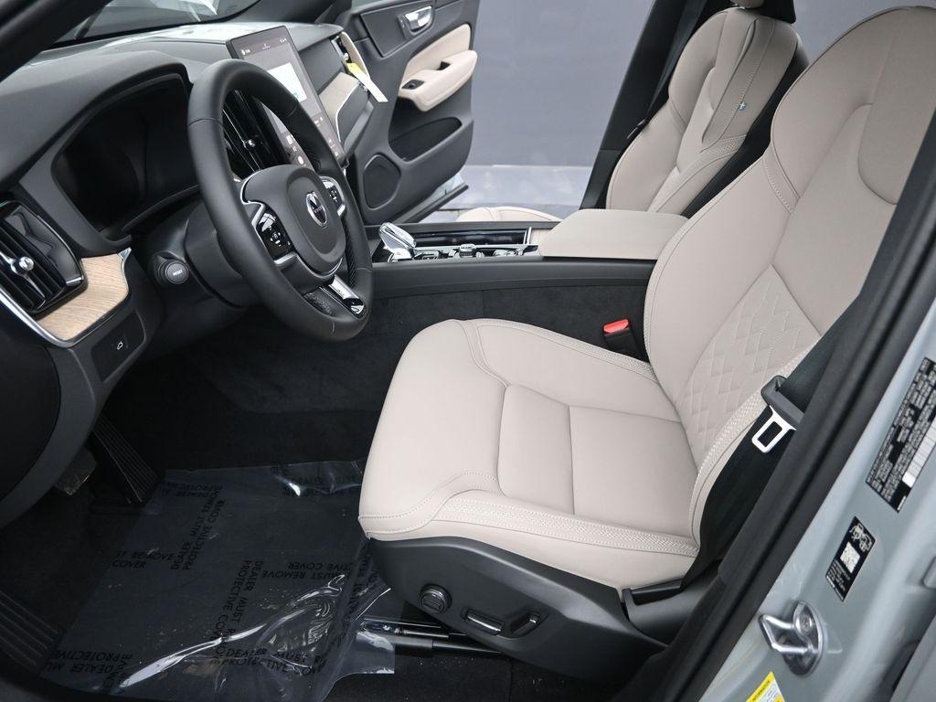 new 2026 Volvo XC60 car, priced at $57,985
