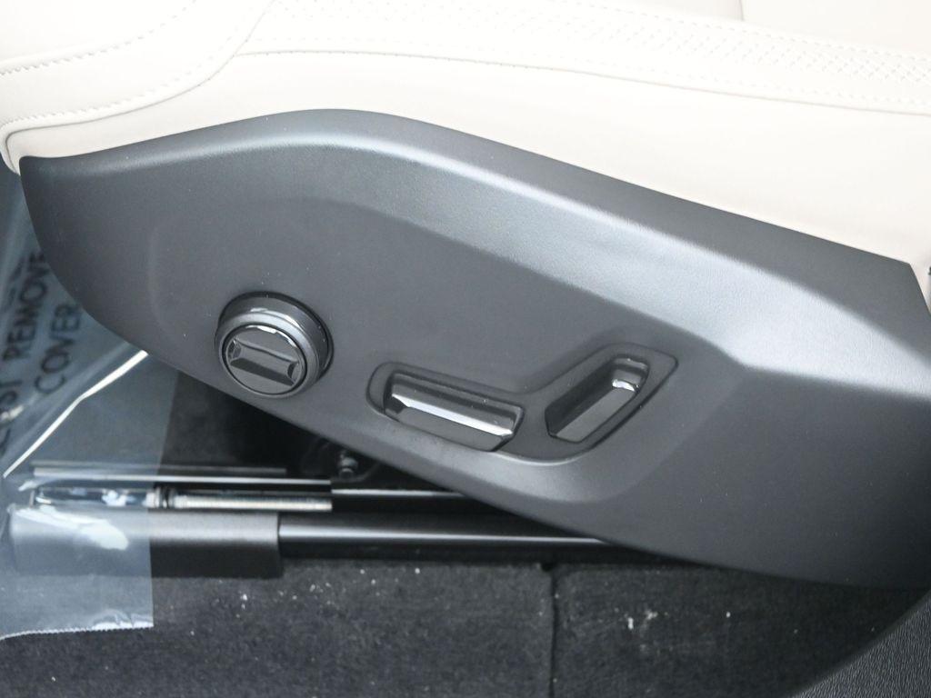 new 2026 Volvo XC60 car, priced at $57,985