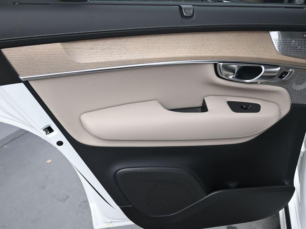 new 2026 Volvo XC90 car, priced at $83,215