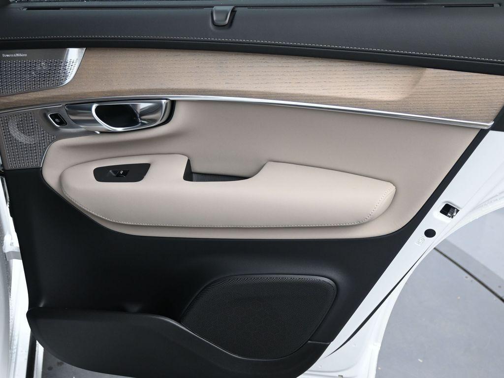 new 2026 Volvo XC90 car, priced at $83,215