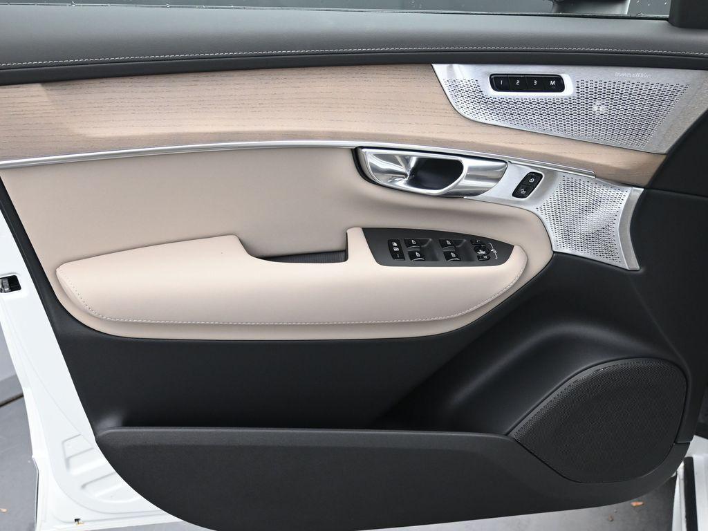 new 2026 Volvo XC90 car, priced at $83,215