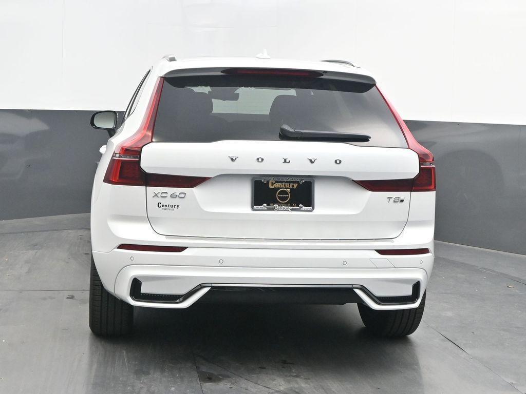 new 2026 Volvo XC60 Plug-In Hybrid car, priced at $65,175