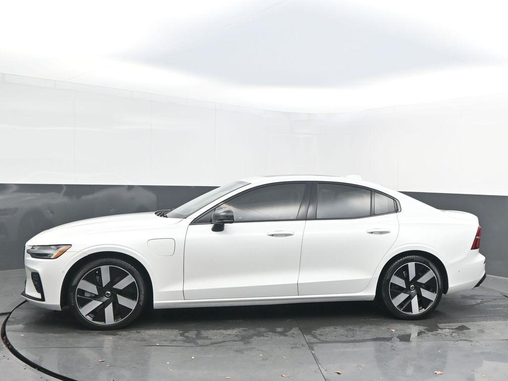 used 2024 Volvo S60 Recharge Plug-In Hybrid car, priced at $36,997