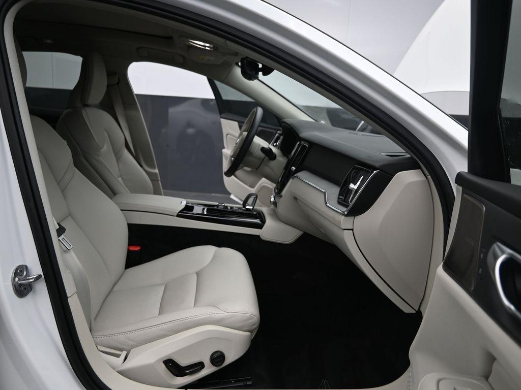 used 2024 Volvo S60 Recharge Plug-In Hybrid car, priced at $36,997