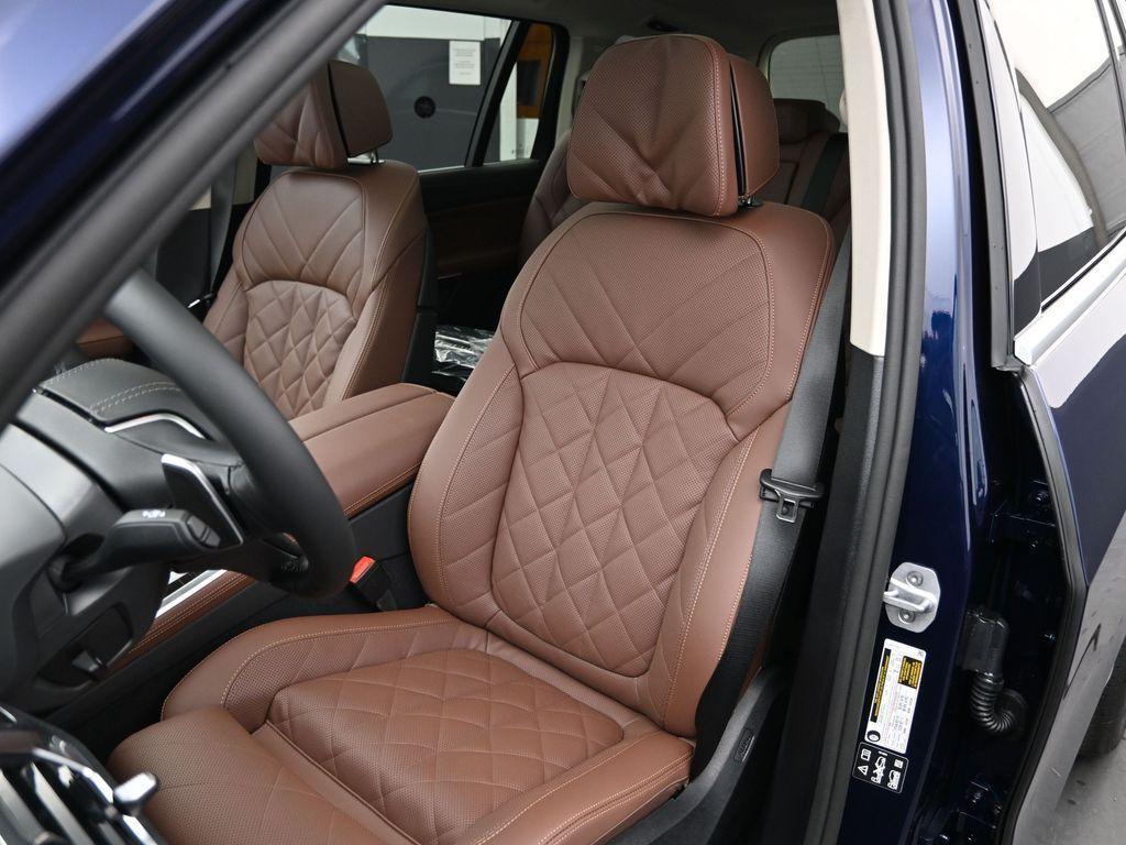 new 2026 BMW X7 car, priced at $98,810