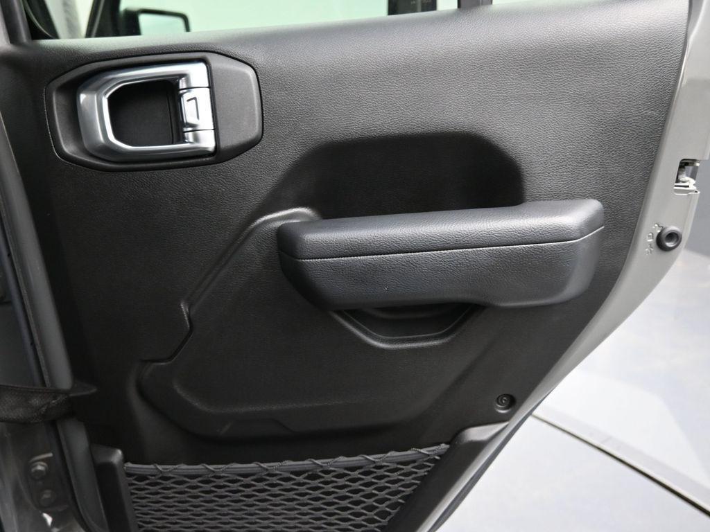 used 2023 Jeep Gladiator car, priced at $32,498