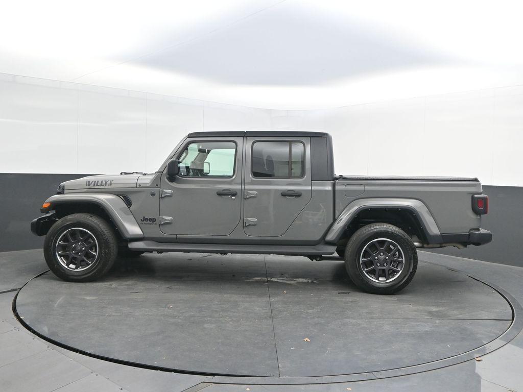 used 2023 Jeep Gladiator car, priced at $32,498