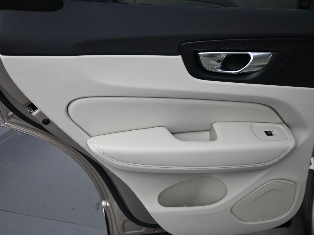 new 2026 Volvo XC60 car