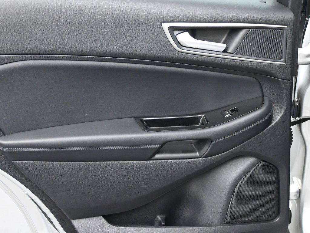 used 2019 Ford Edge car, priced at $18,599