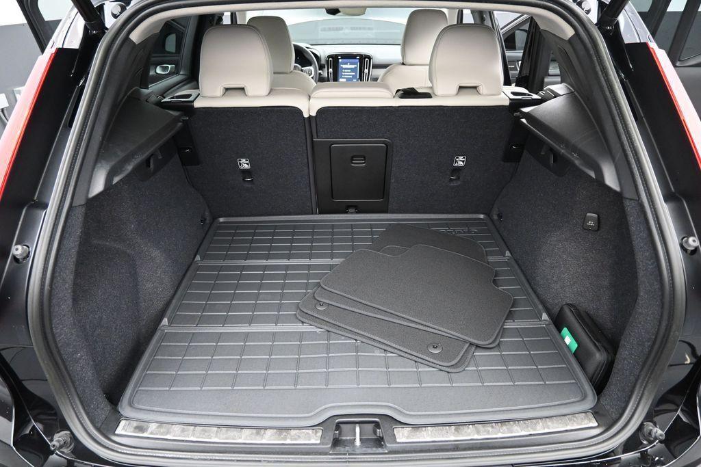 used 2024 Volvo XC40 car, priced at $34,498